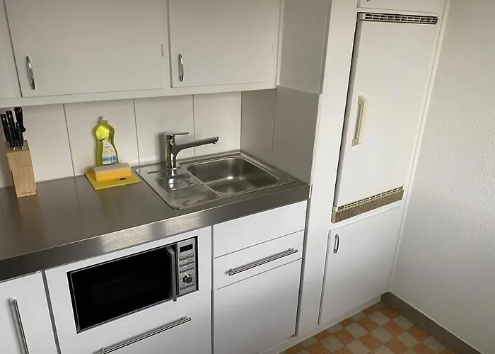 Comfy Near Center - Marble 6 Apartment *